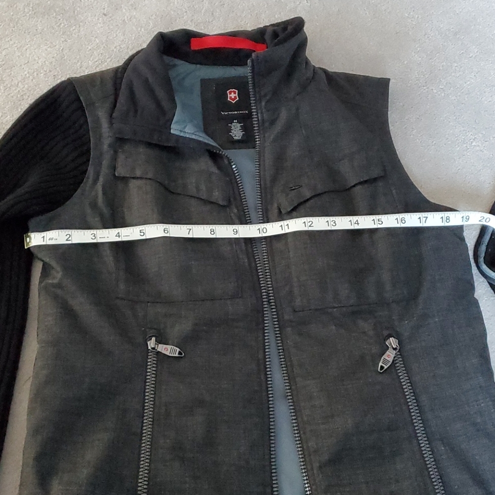 Victorinox jacket - Picture 10 of 12